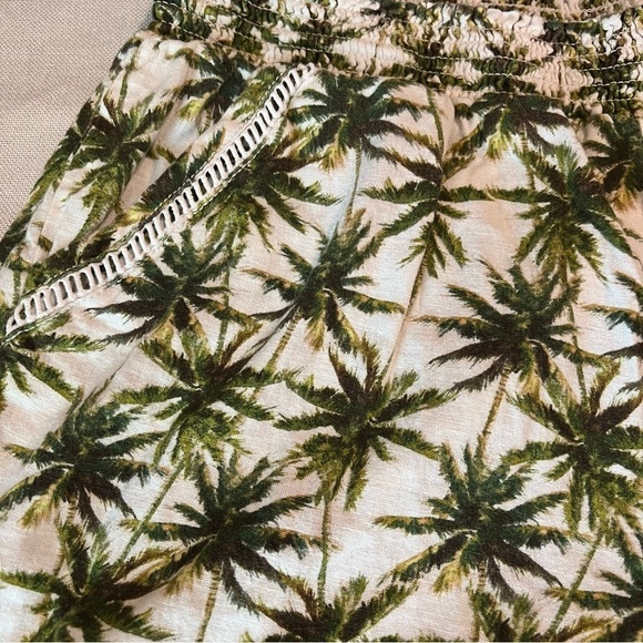Briggs Ladies Linen Blend Shorts Palm Tree Print Size Extra Large - Picture 10 of 10